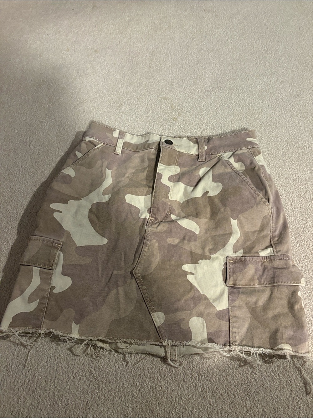 Hollister Camouflage Ultra Hise Rise Mini Skirt With Pockets